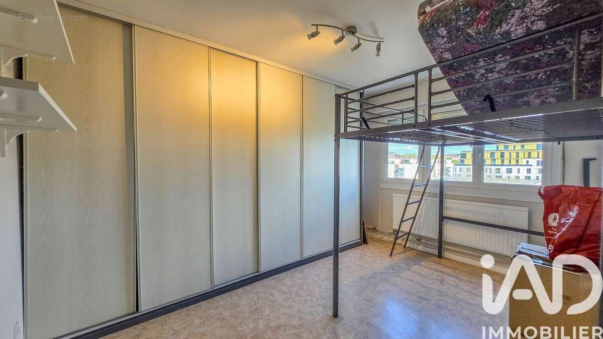 Appartement 80 m² à Metz  - photo 8