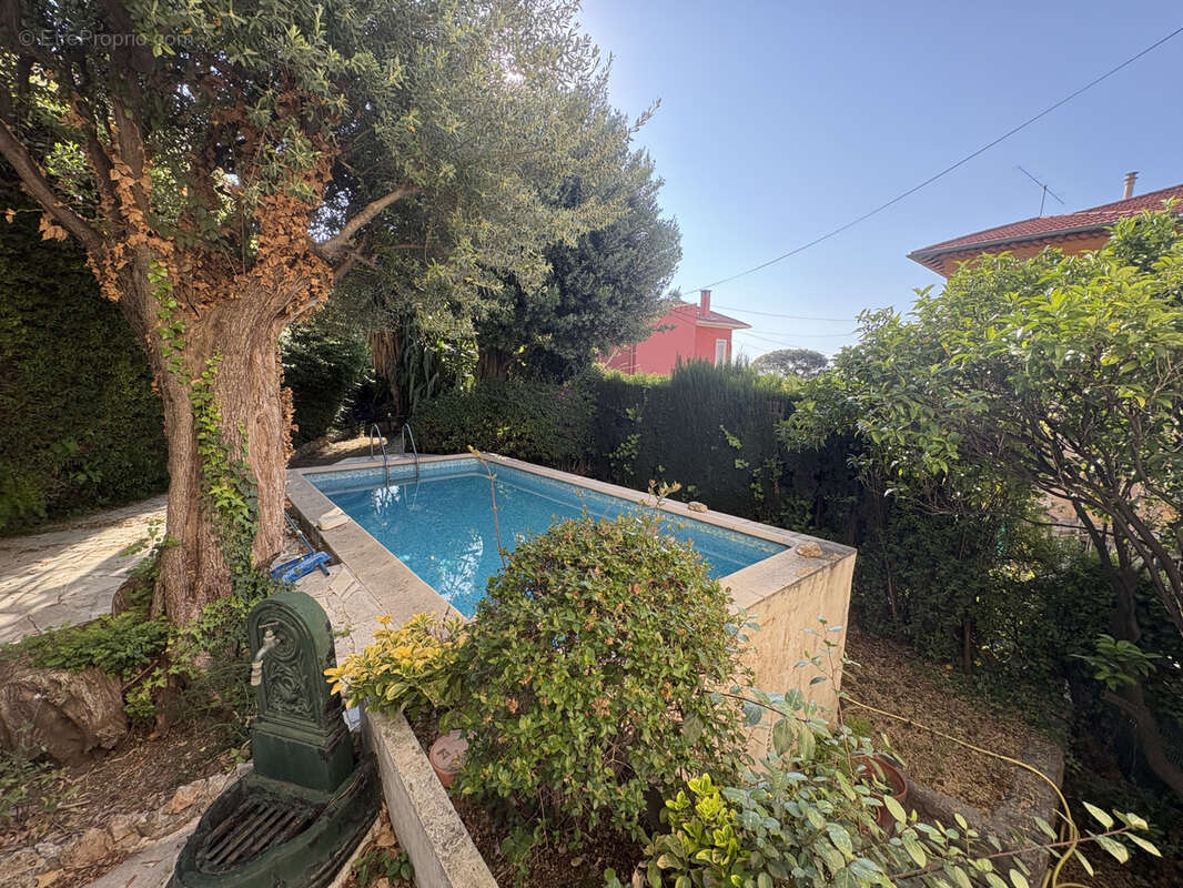 Maison à CAP-D'AIL