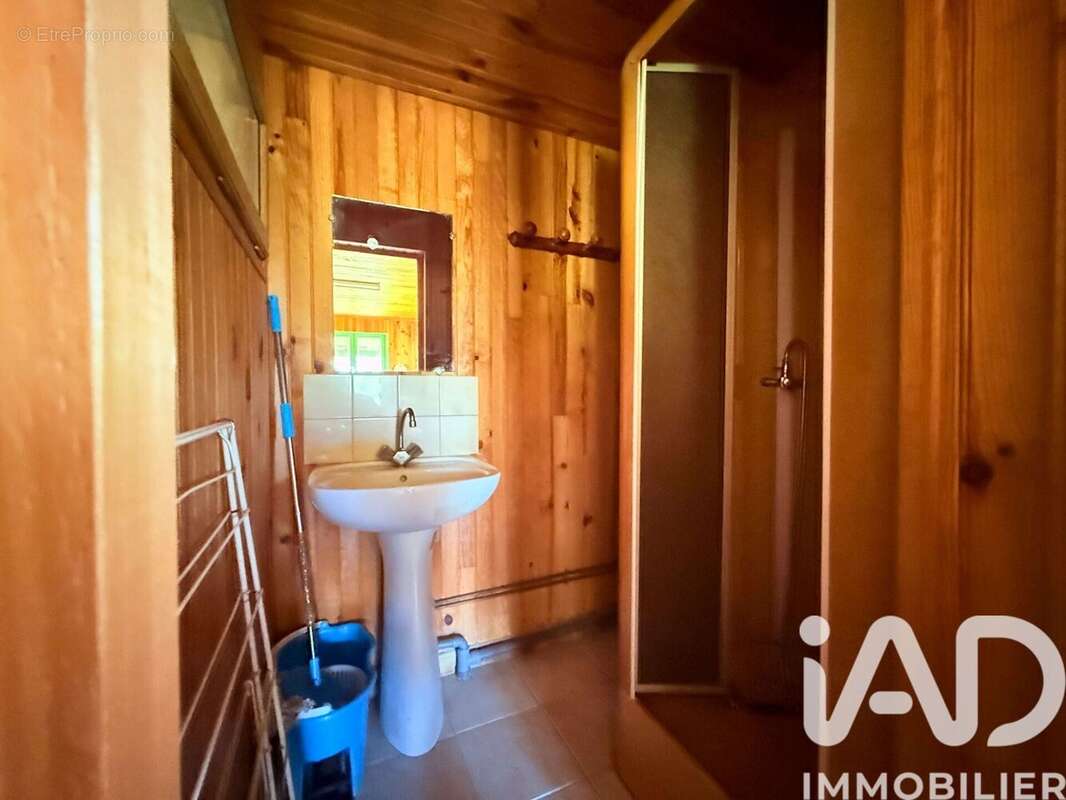 Photo 9 - Terrain à AVAILLES-LIMOUZINE