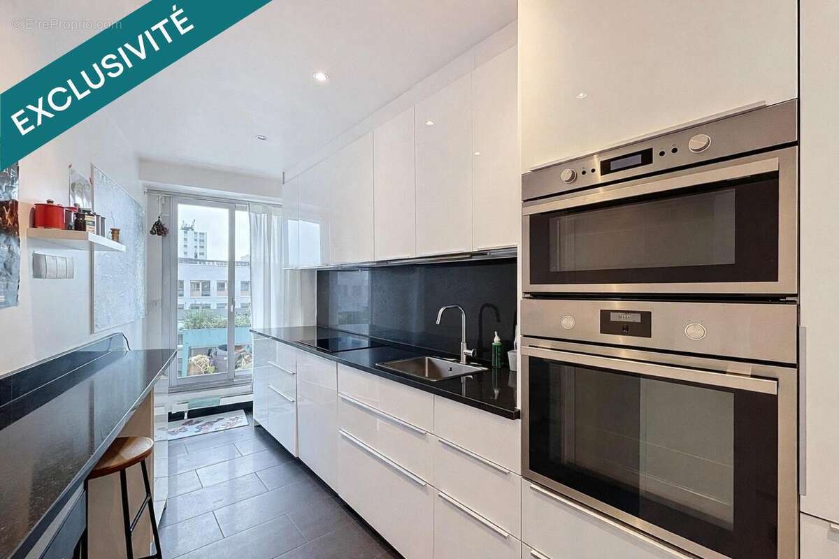 Photo 4 - Appartement à PARIS-15E