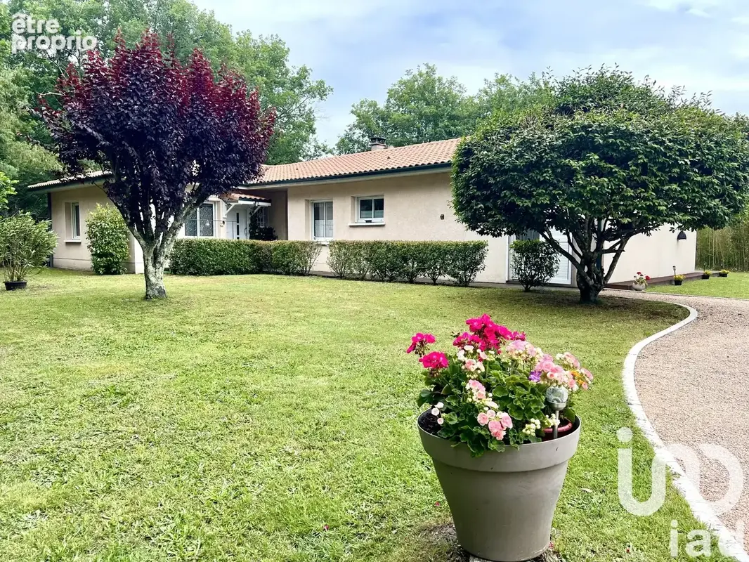 Photo 1 - Maison à SALLES