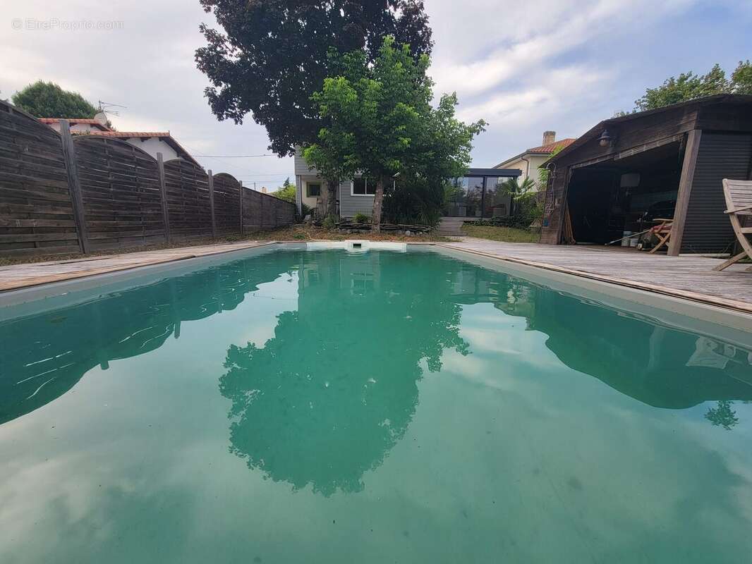 Maison 178 m² à Villenave-D'ornon  - photo 2