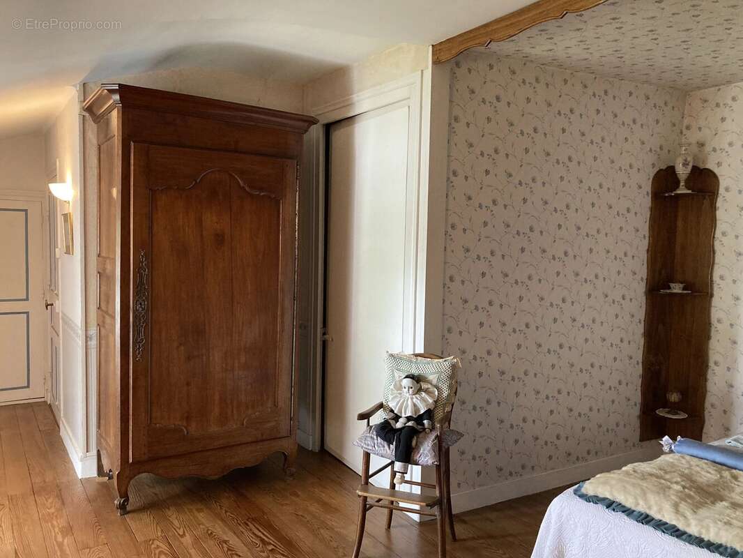 Maison à CHATILLON-SUR-THOUET