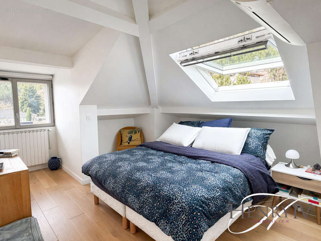 Appartement à CORENC