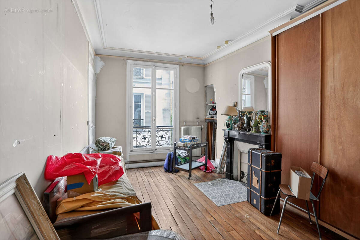 Appartement à PARIS-11E