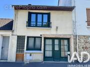 Photo 1 - Maison à CHEZY-SUR-MARNE