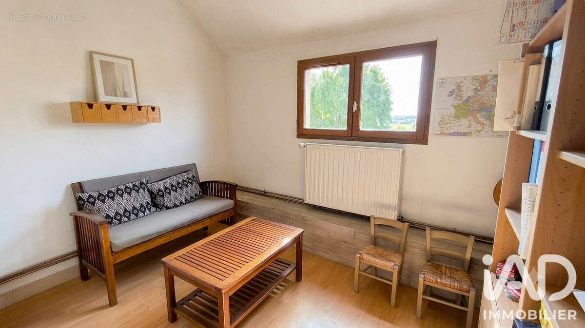 Maison 180 m² à Ouarville  - photo 9