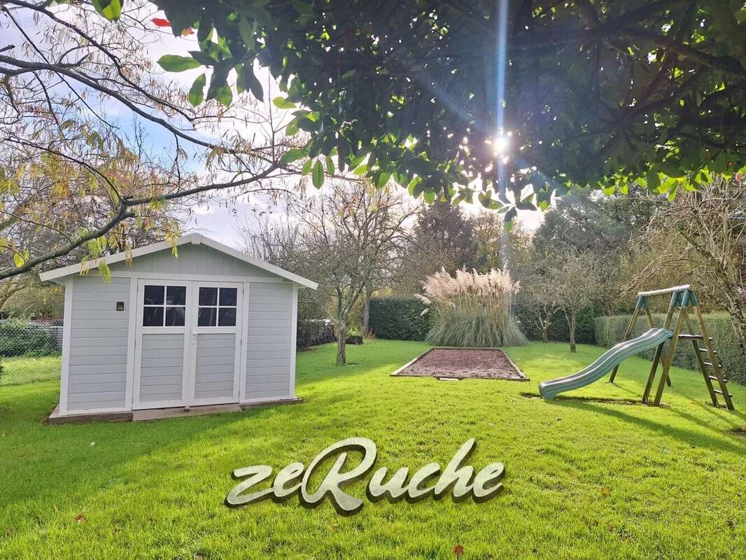 Maison à AIGNERVILLE