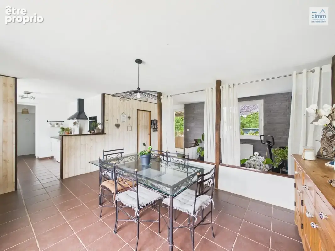 Maison de 161 m² sur un terrain de 2915 m² - photo 4