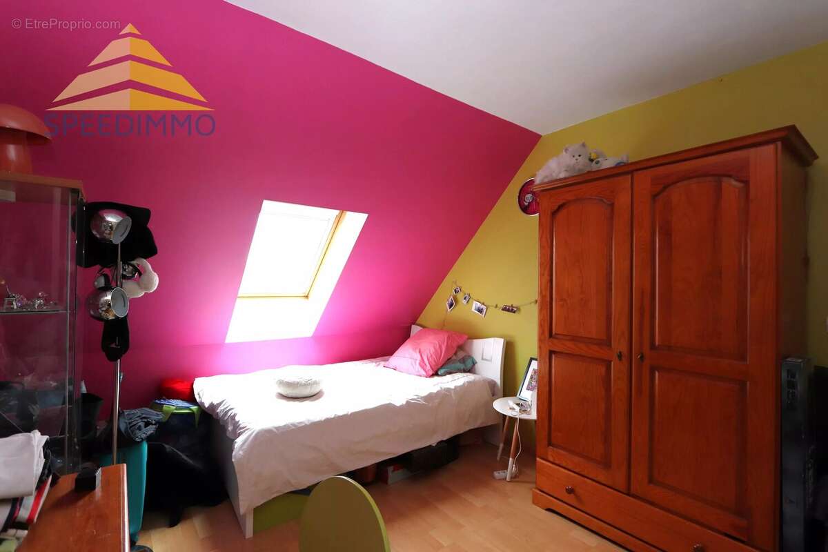 Maison à BOUSSY-SAINT-ANTOINE