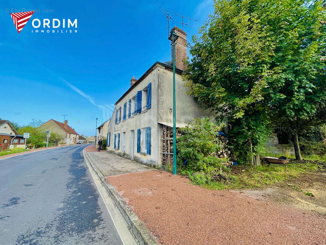 Maison à SAINT-FARGEAU