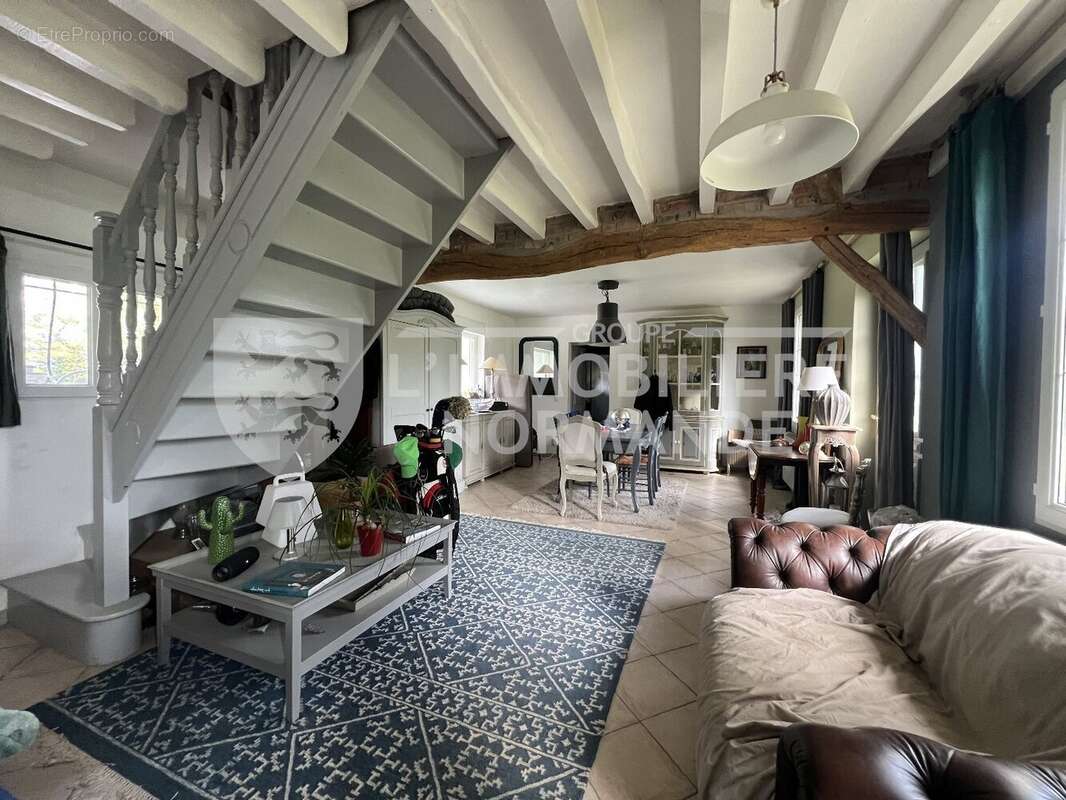 Maison à LE BOULAY-MORIN