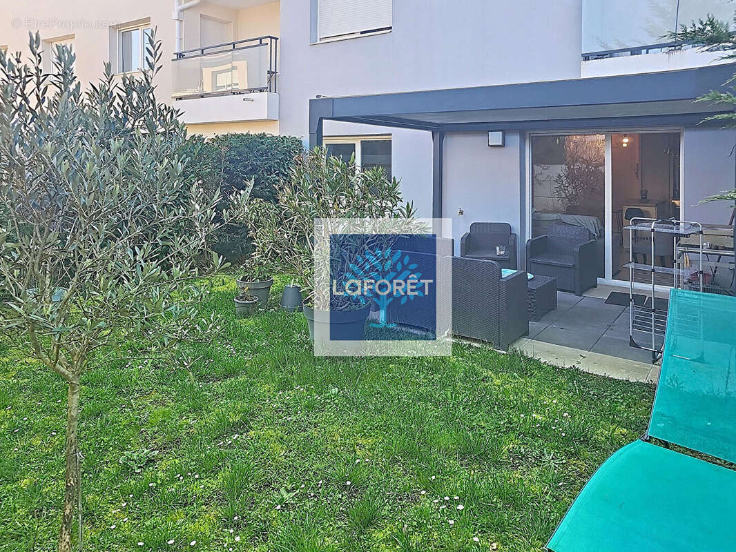 Appartement à CRAPONNE