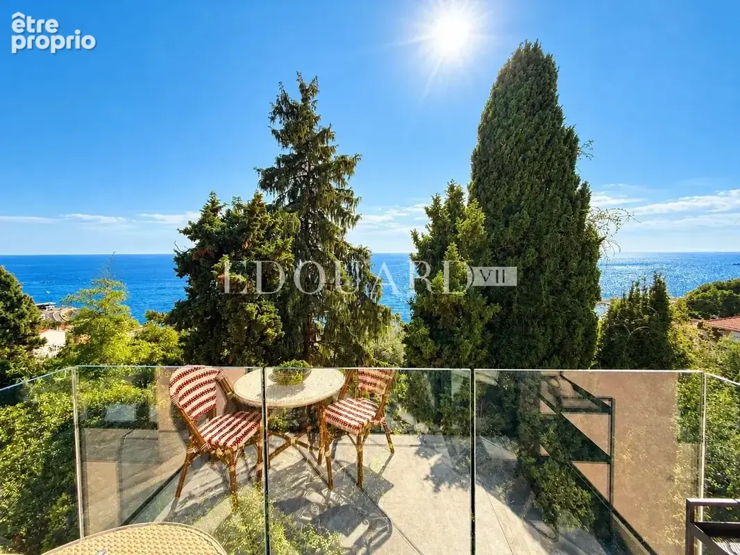 Demeure d’exception avec jardin, piscine, jacuzzi et panorama extraordinaire sur la baie de Menton - photo 3
