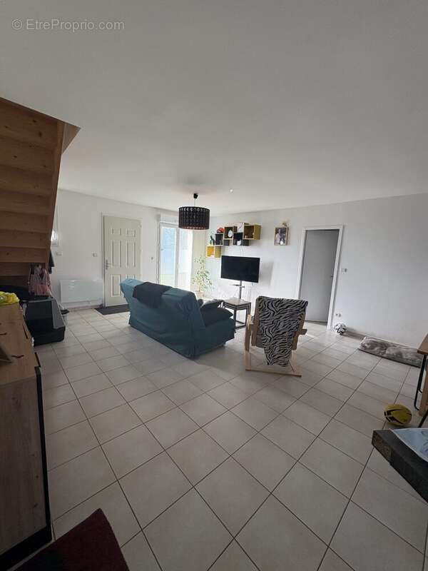 Maison à VITRY-AUX-LOGES