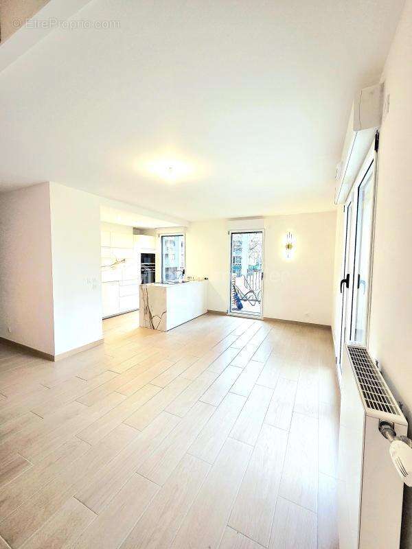 Appartement à RUEIL-MALMAISON