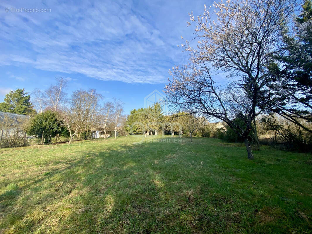 Terrain à TRUYES