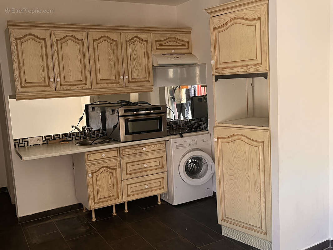 Appartement à MARSEILLE-11E