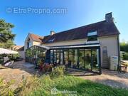 Venez visiter cette belle maison d'architecte d'une surface de 320 m². - Maison à MOIGNY-SUR-ECOLE