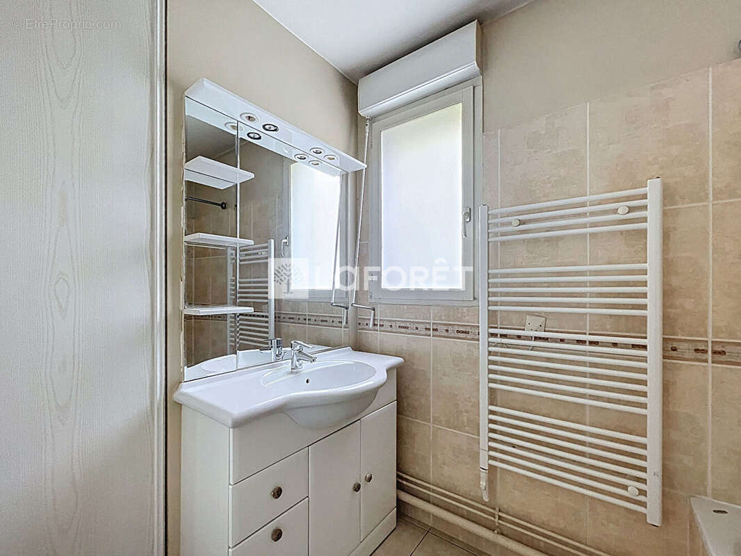 Appartement à LUZARCHES