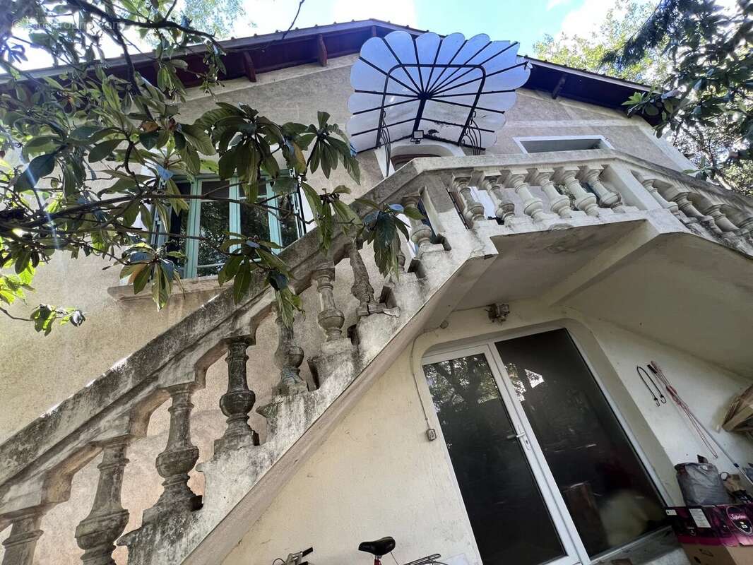 Maison à NIMES