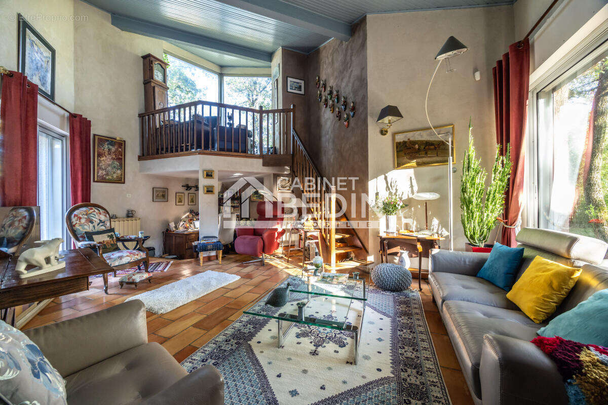 Maison à SAINT-ORENS-DE-GAMEVILLE