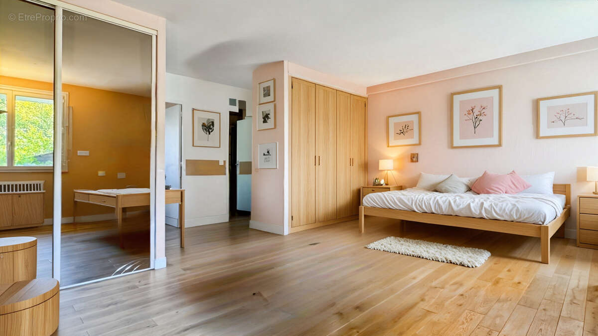 Maison à SAINT-NOM-LA-BRETECHE