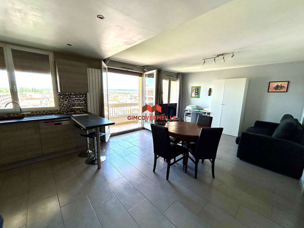 Appartement à POISSY