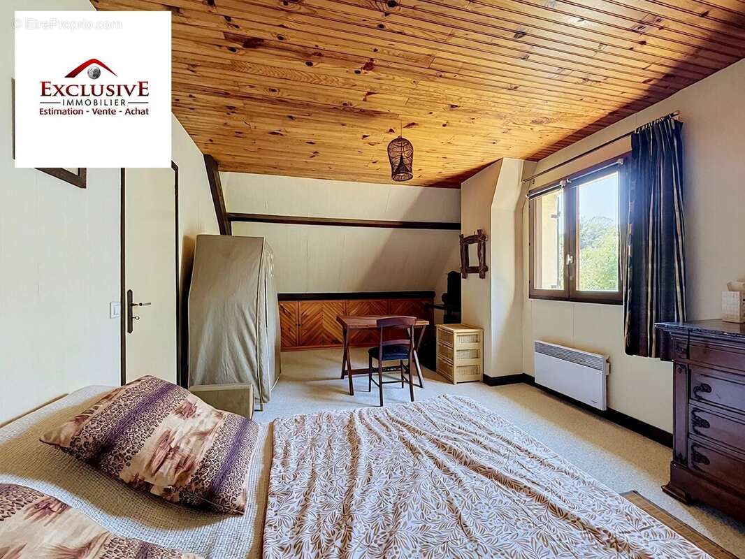 Maison 106 m² à Saint-Arnoult  - photo 8