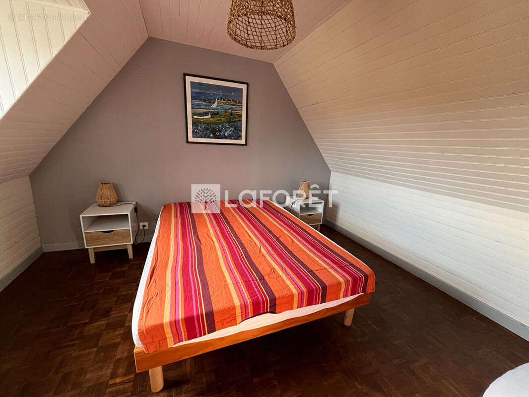 Maison à PLOUGRESCANT