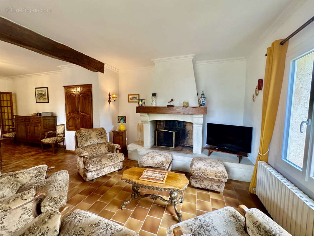 Maison à VAISON-LA-ROMAINE