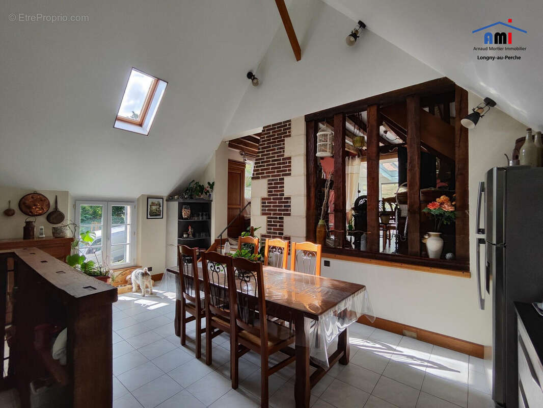 Maison à LONGNY-AU-PERCHE