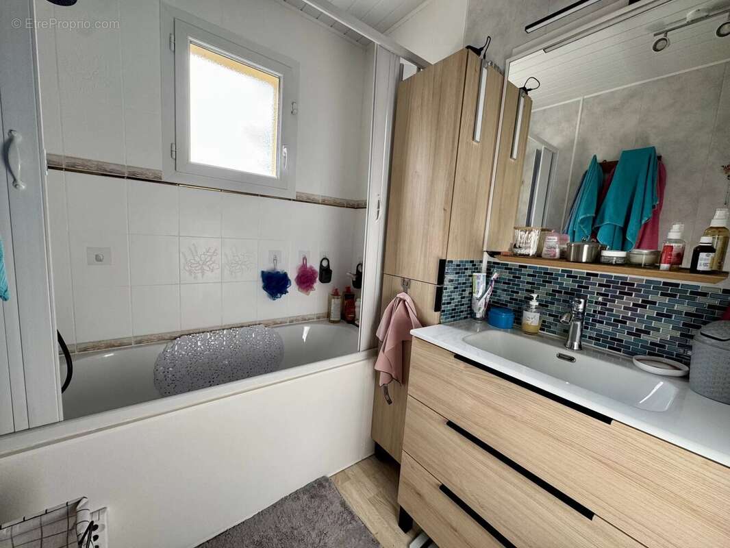 Maison à GOUZEAUCOURT