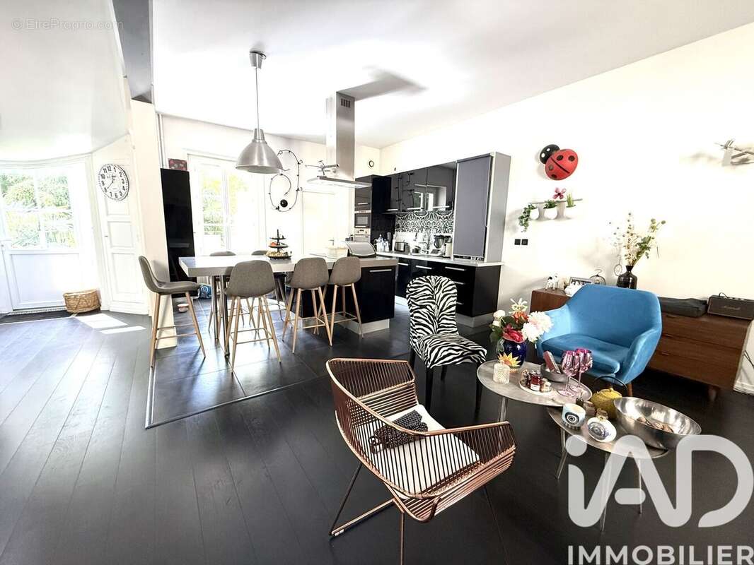 Photo 5 - Maison à LAVAL