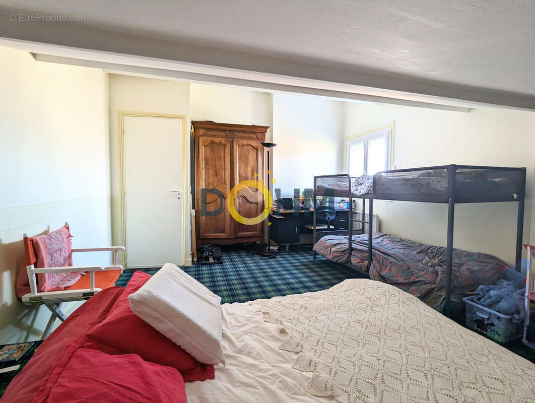 Maison à PONT-DU-CHATEAU