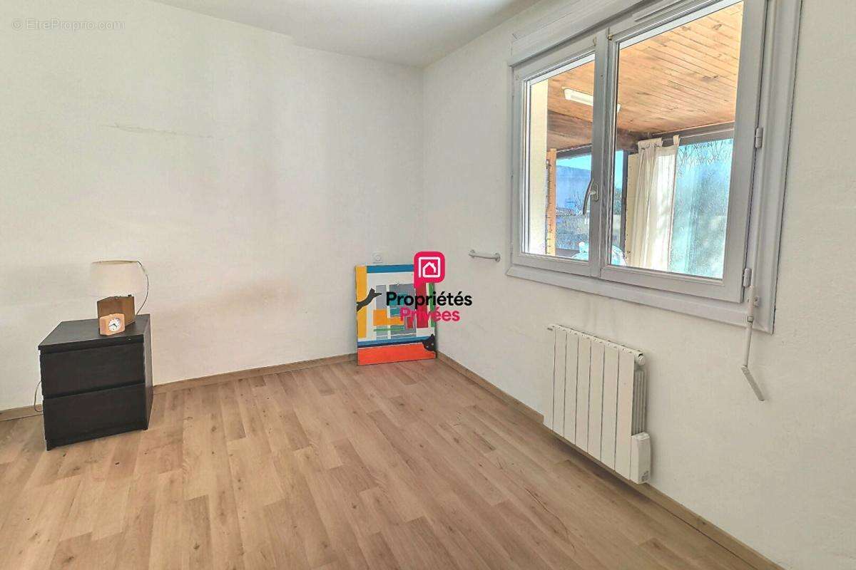 Maison à DURFORT-ET-SAINT-MARTIN-DE-SOSSENAC