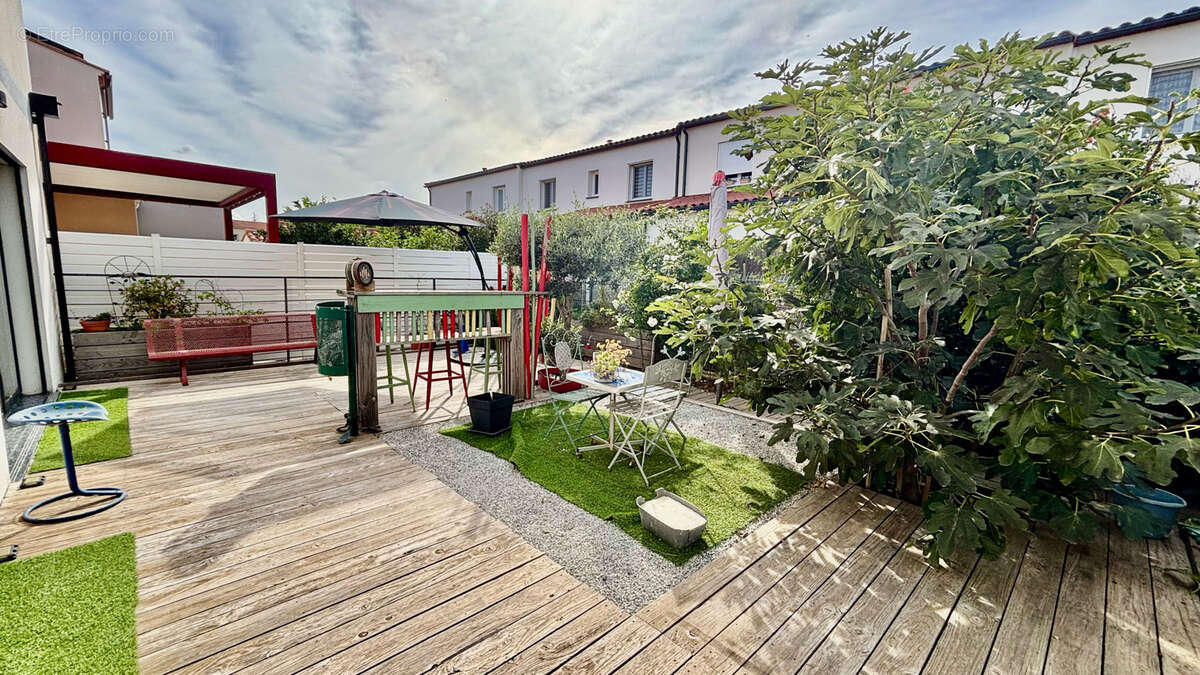 Maison à SAINT-CYPRIEN