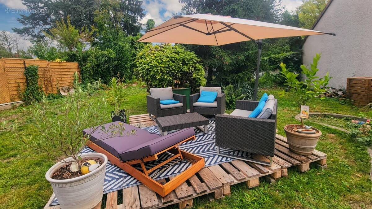 Maison à VAIRES-SUR-MARNE