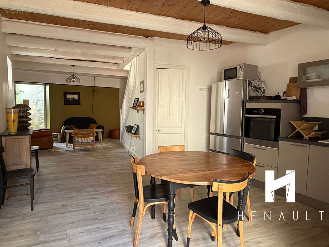 Maison à LE BOIS-PLAGE-EN-RE