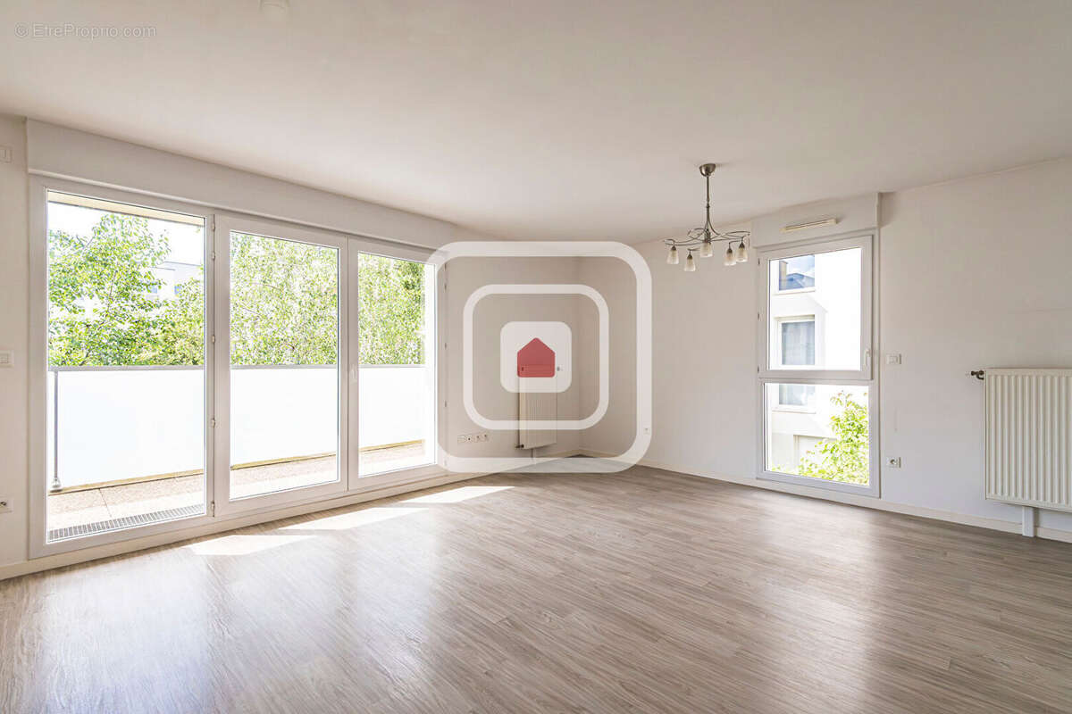 Appartement Bezannes 4 pièce(s) 84 m2 - photo 11