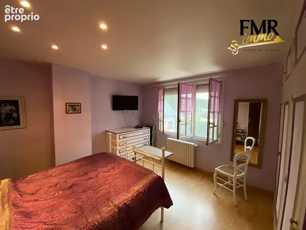 Maison 6 pièces 101 m² à vendre à Saint-Martin-De-Bienfaite-La-Cressonniere (14290) - photo 5