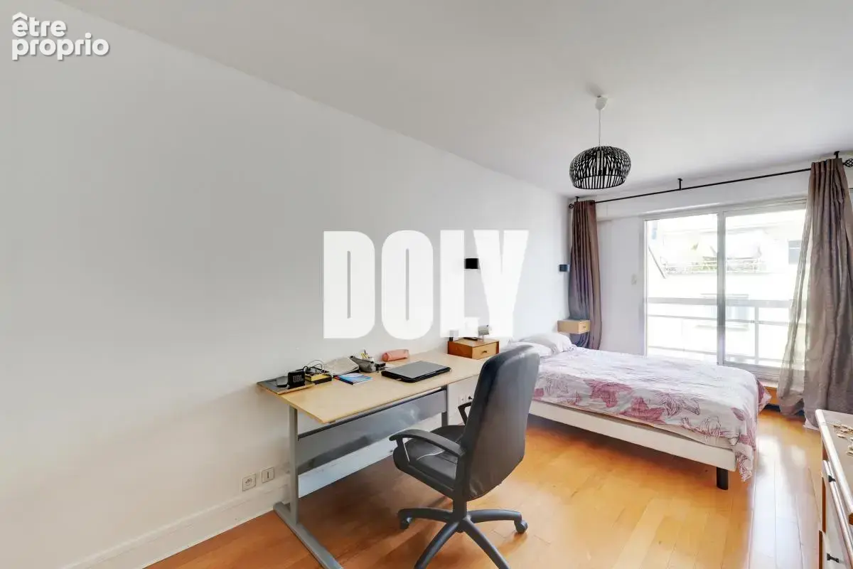 DOLY - Appartement - 107 m2, Balcon - Paris 15e - photo 8