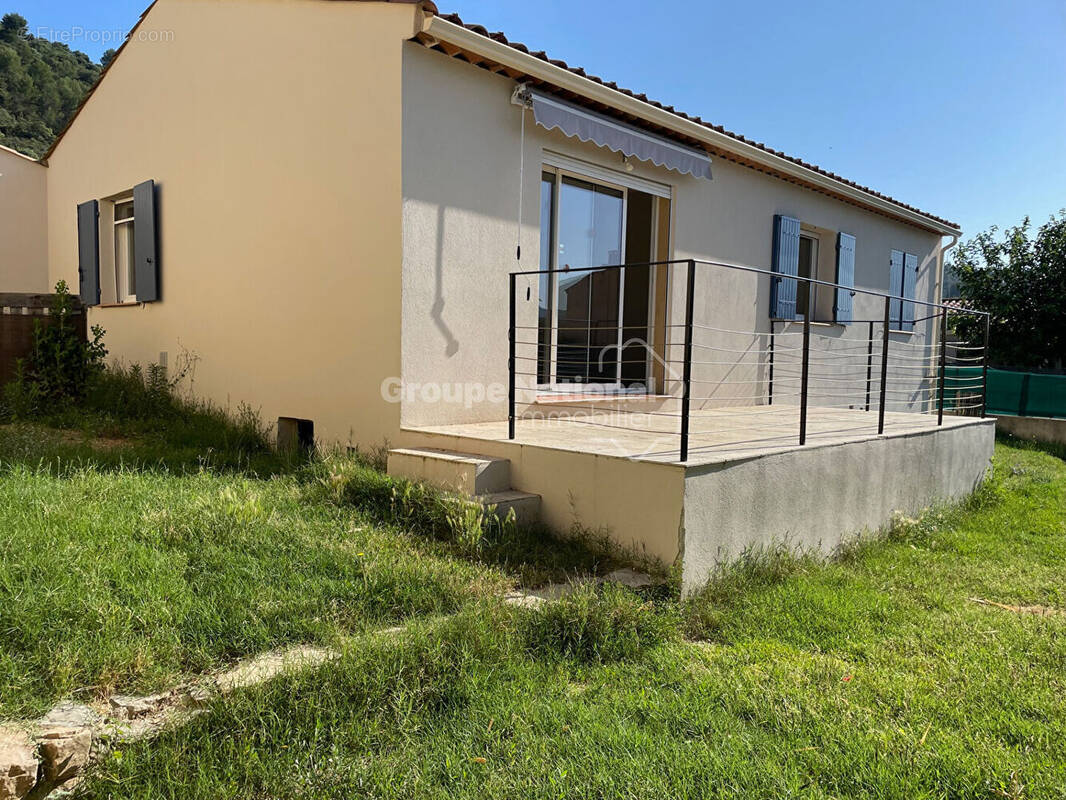 Maison à GREOUX-LES-BAINS