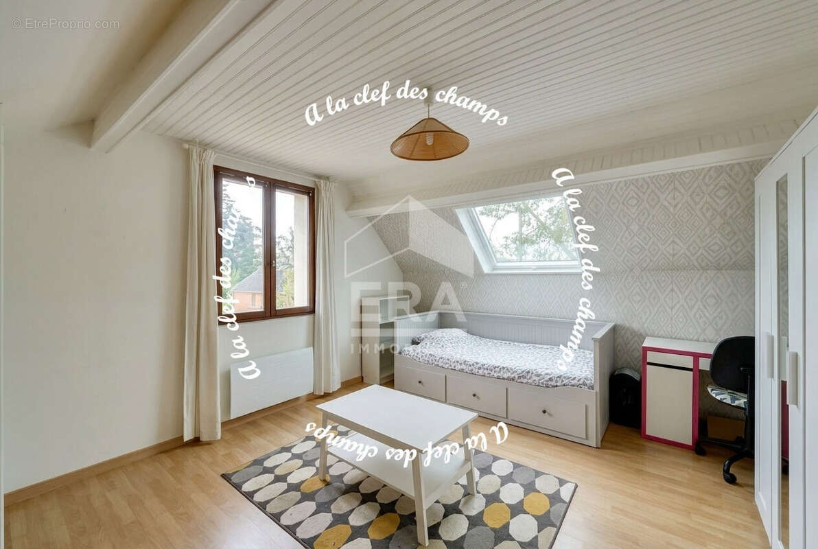 Maison à DOURDAN