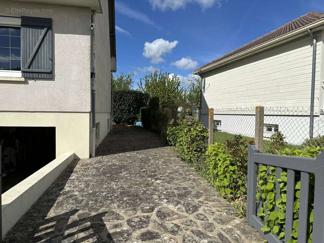 Maison à LUCE