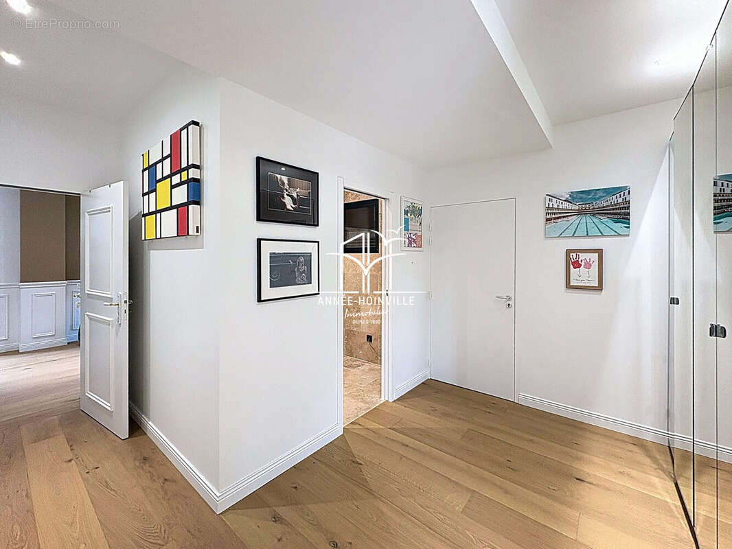 Maison 263 m² à Deauville  - photo 8