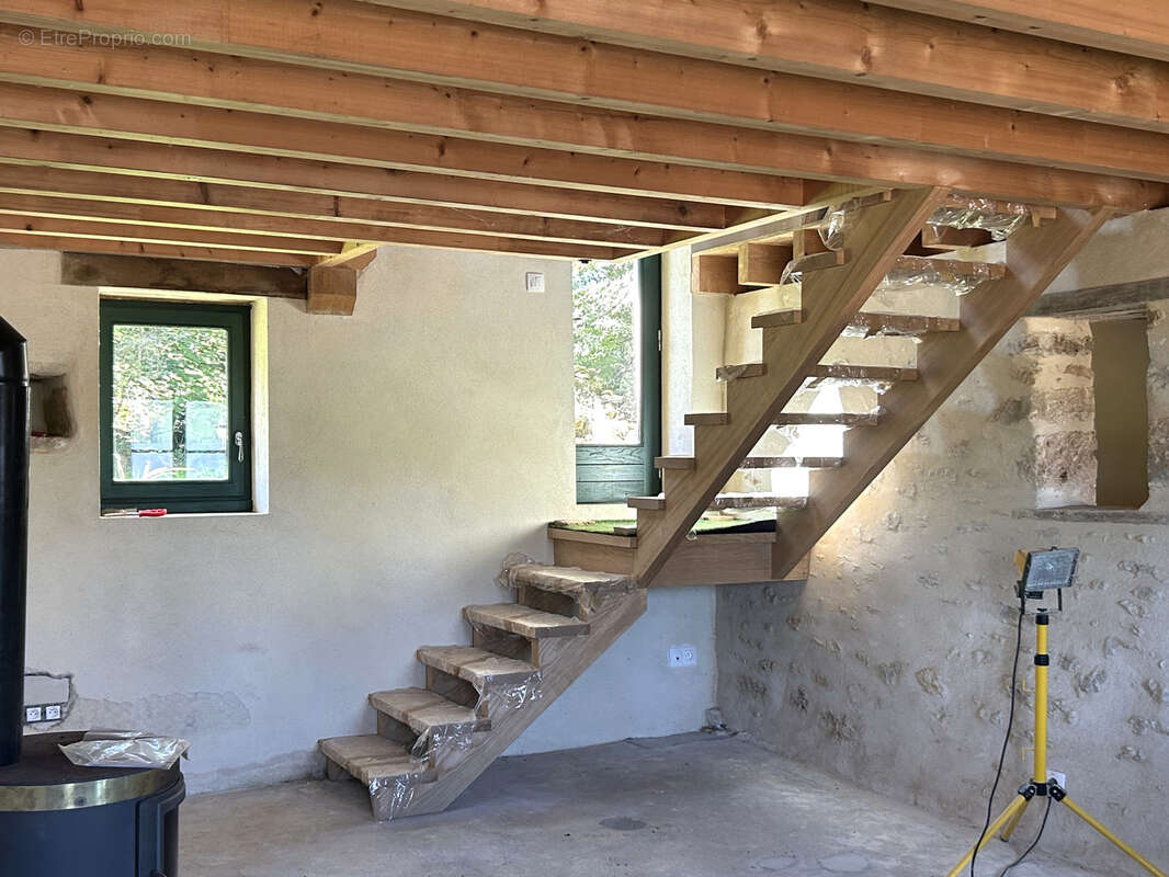 Maison à LURCY-LE-BOURG