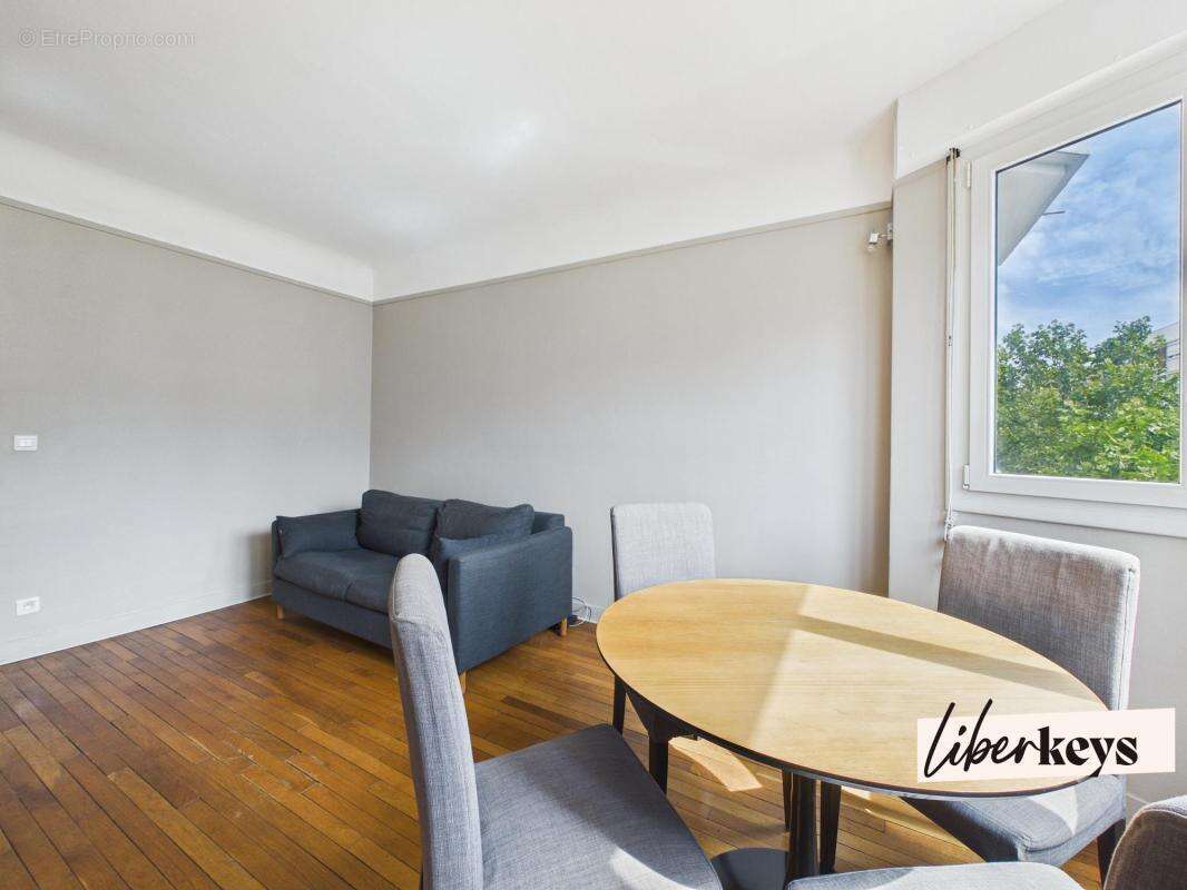 Charmant T2 traversant de 37 m² – Lumineux, au 5ᵉ étage avec ascenseur – Paris 11ᵉ (Voltaire) - photo 6