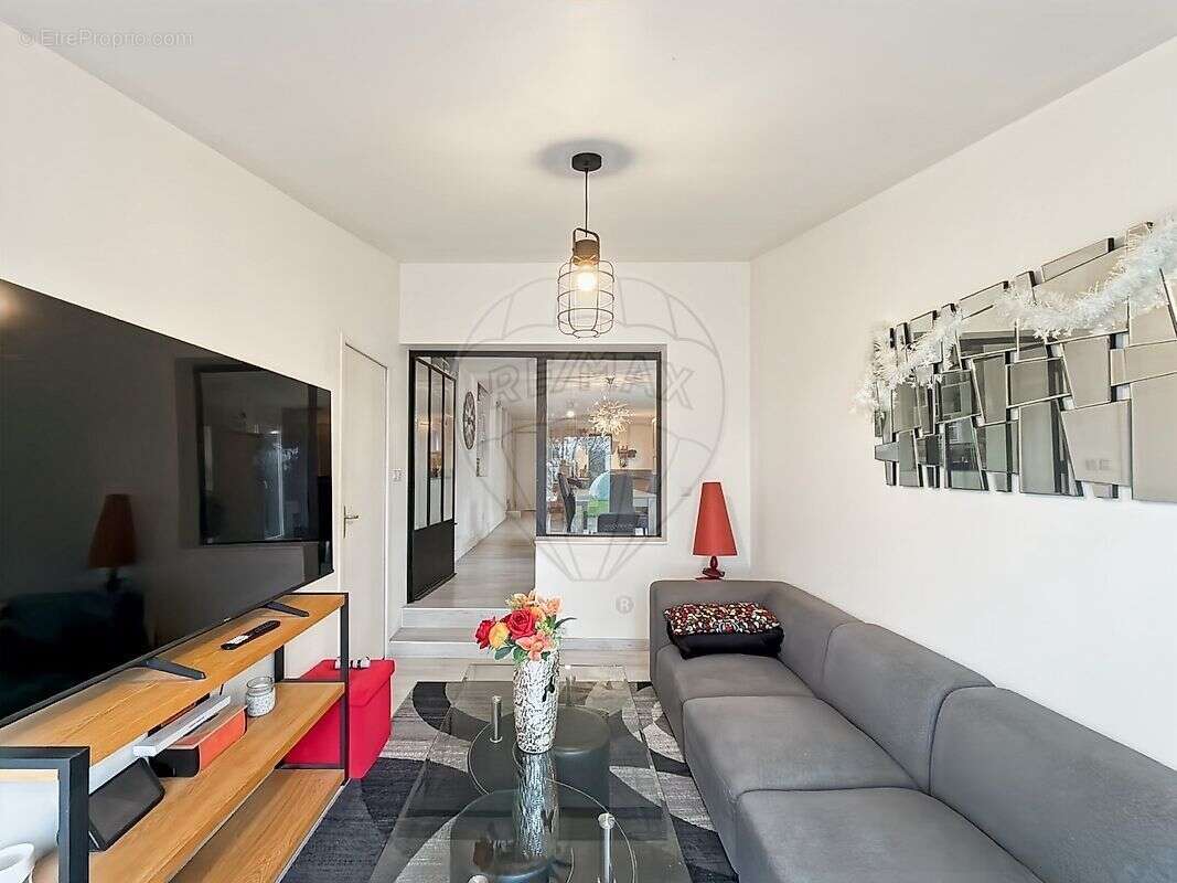 Maison à LE LOROUX-BOTTEREAU