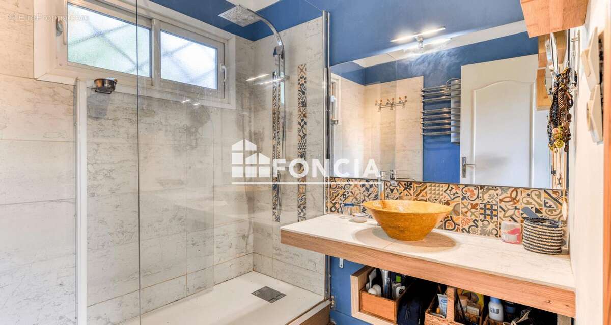 Maison à SAINT-JEAN-DE-BARROU